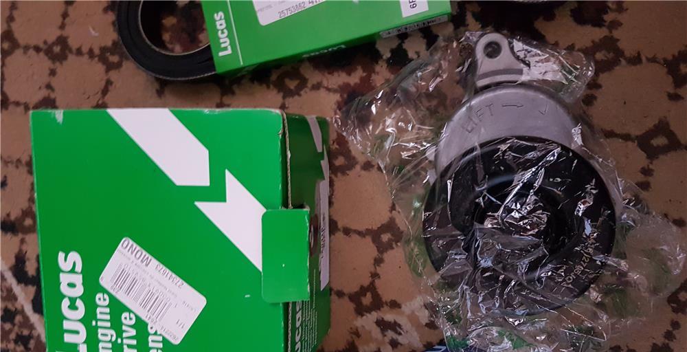 Vand consumabile Ford Mondeo filtru habitaclu curea agregate filtru benzina