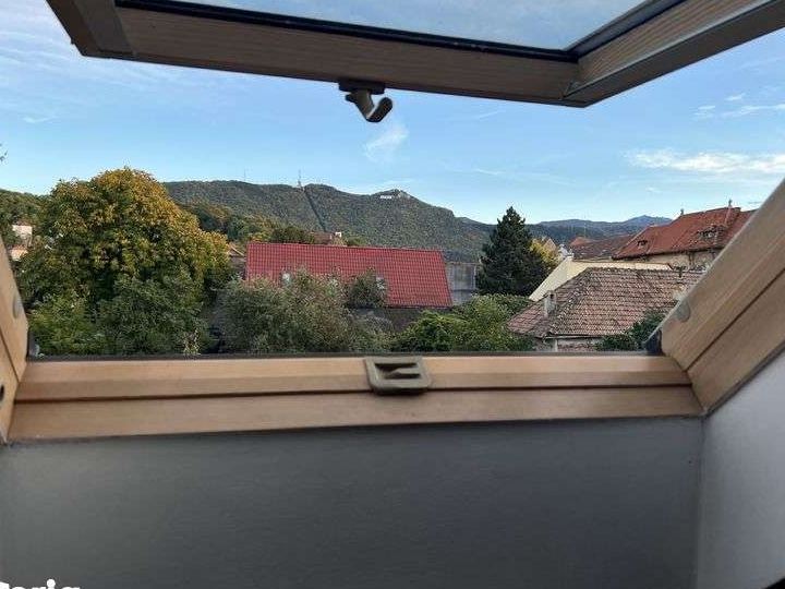 Vand corp de casa De Mijloc Brasov