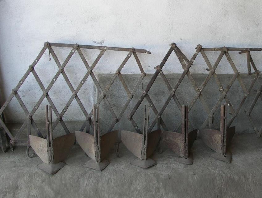 Vand  cultivator pe 4 randuri