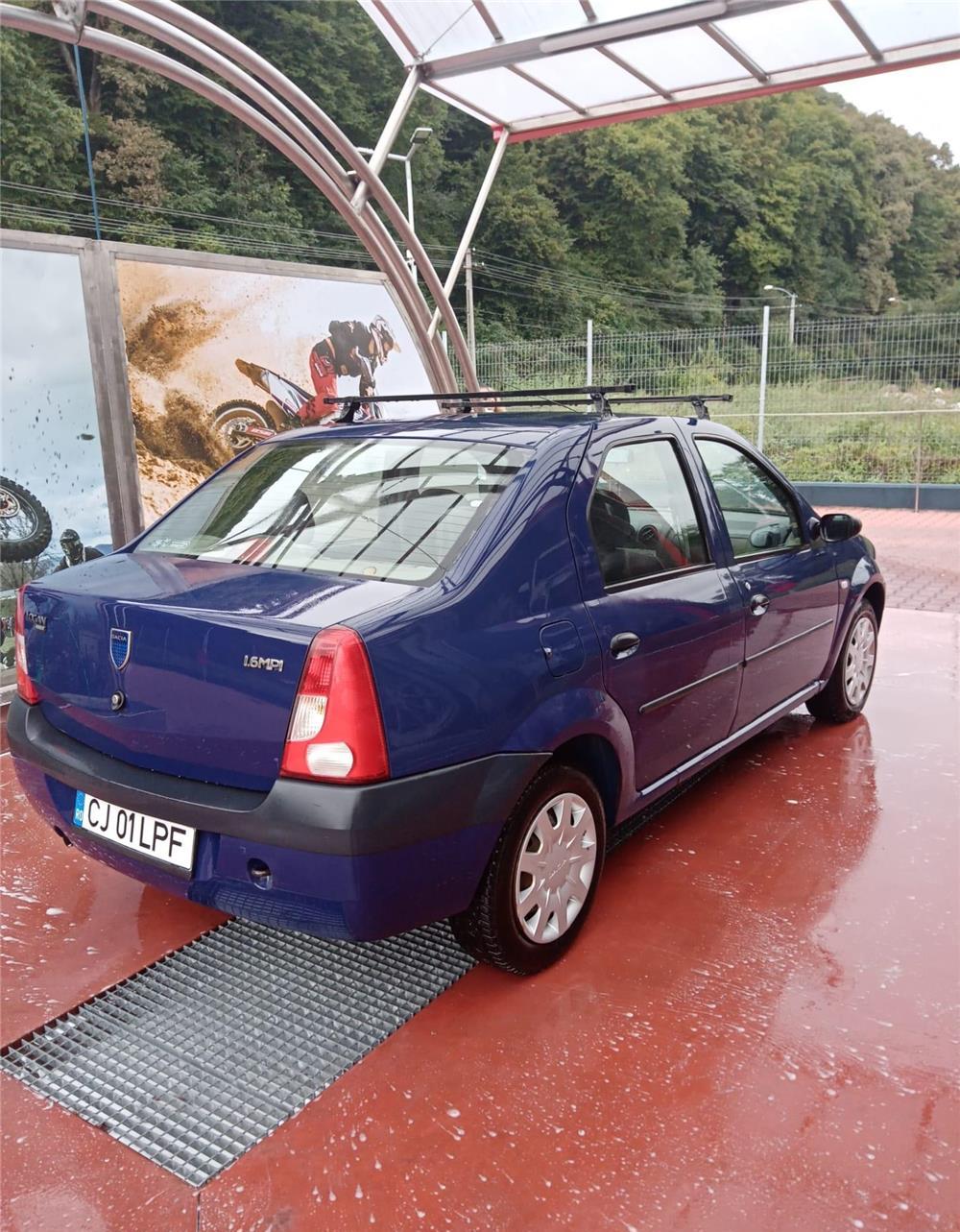 vând Dacia.  Logan