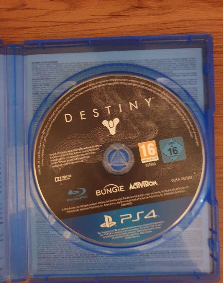 Vând Destiny 1 Ps4