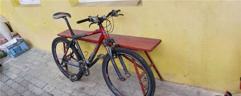 Vând doua biciclete în tandem la pachet,un mounten bike și una de dama.