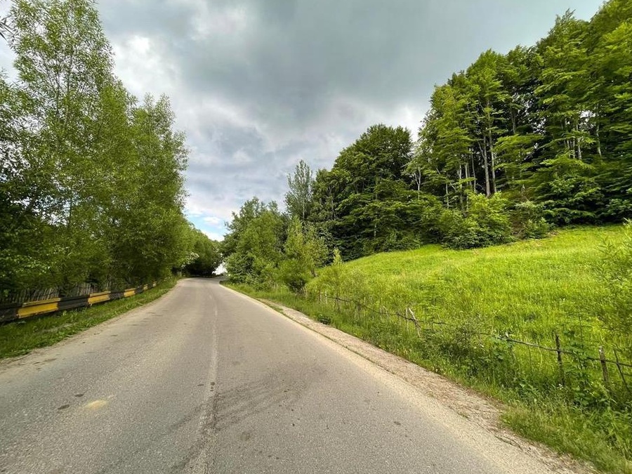 Vand doua terenuri, intravilan, com Secaria, Prahova
