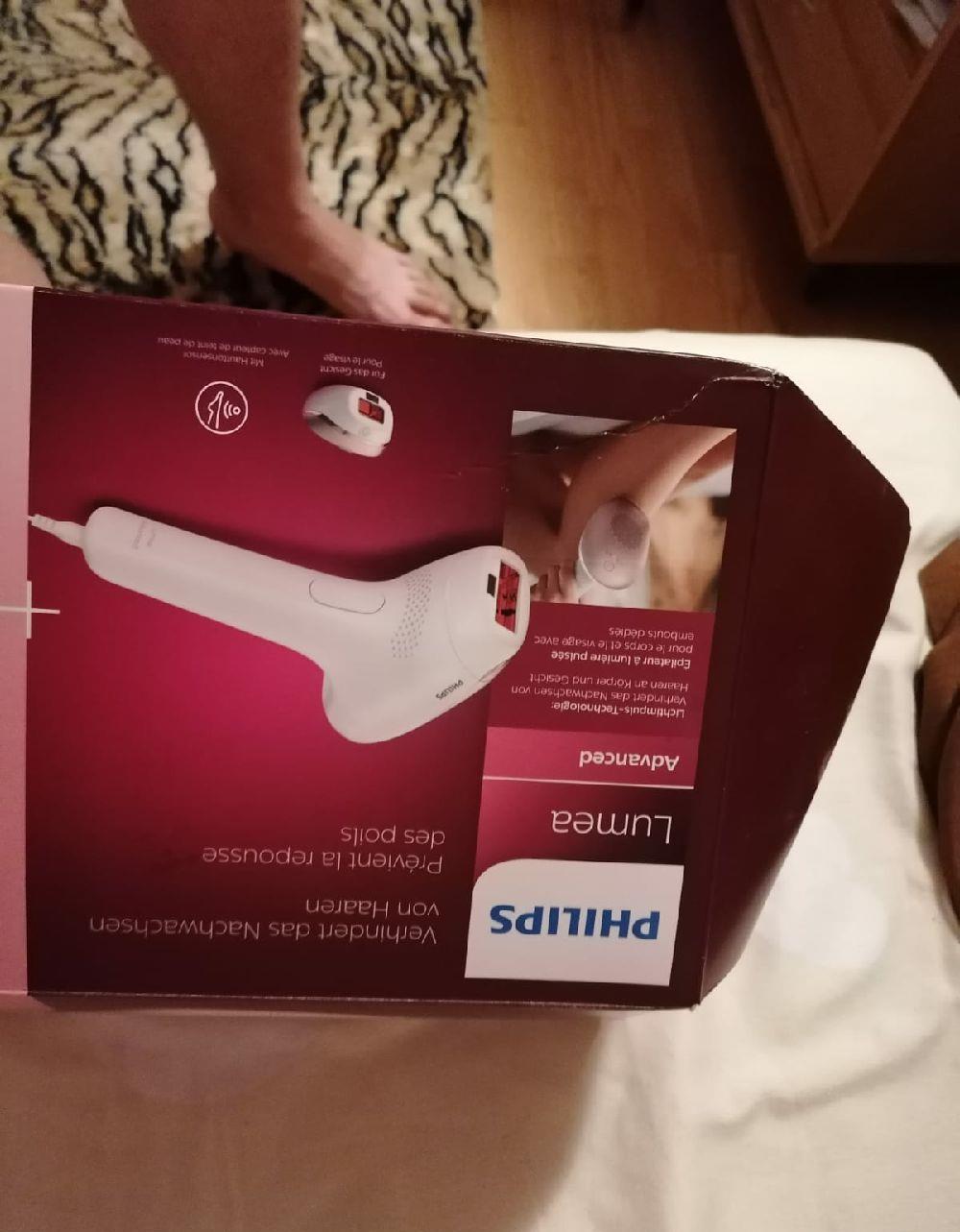 vând epilator Philips cu laser nou