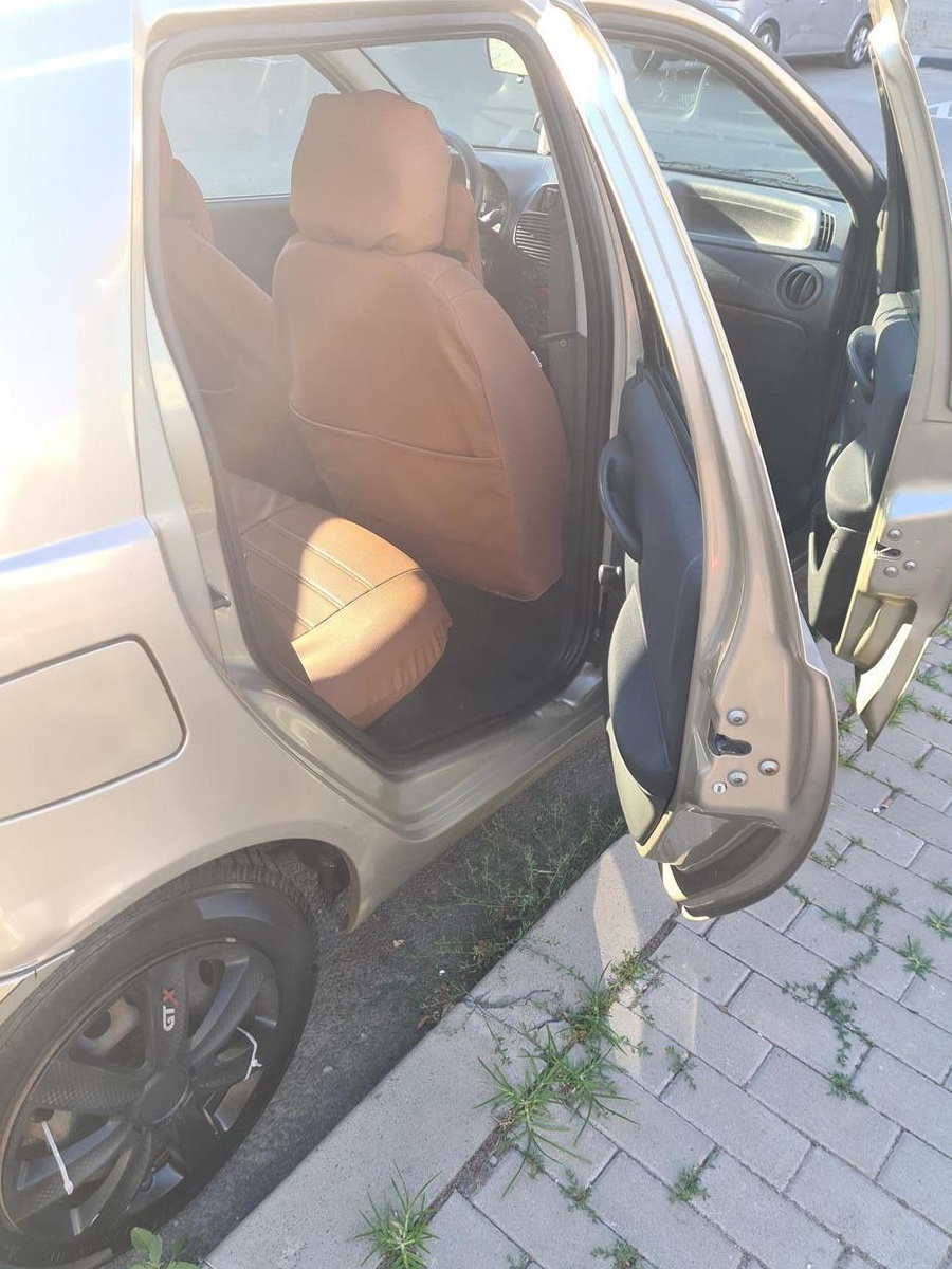 Vand fiat punto consum mic