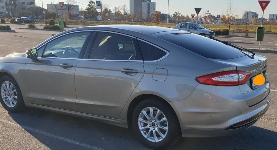 vand Ford Mondeo BA7