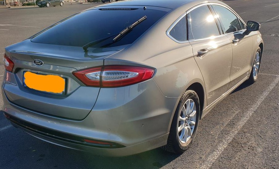 vand Ford Mondeo BA7