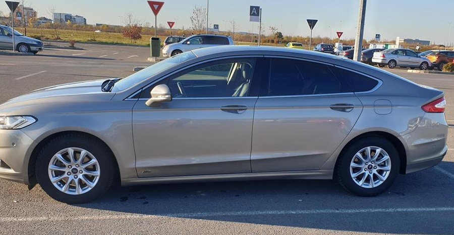 vand Ford Mondeo BA7