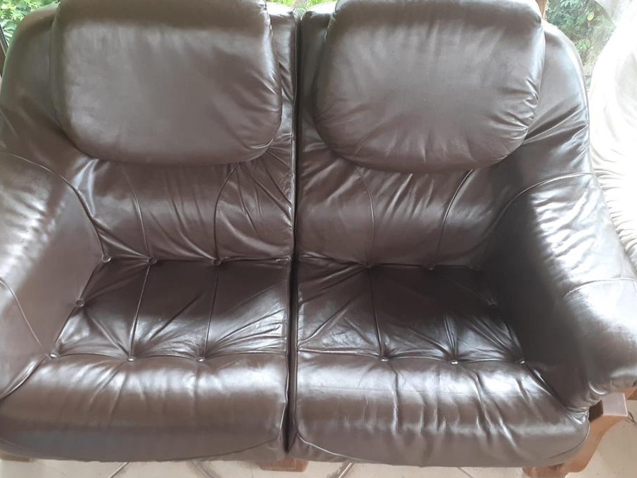 vand fotolii si canapele piele