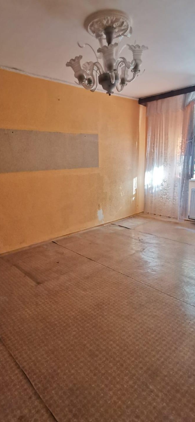 VAND GARSONIERĂ, 35MP