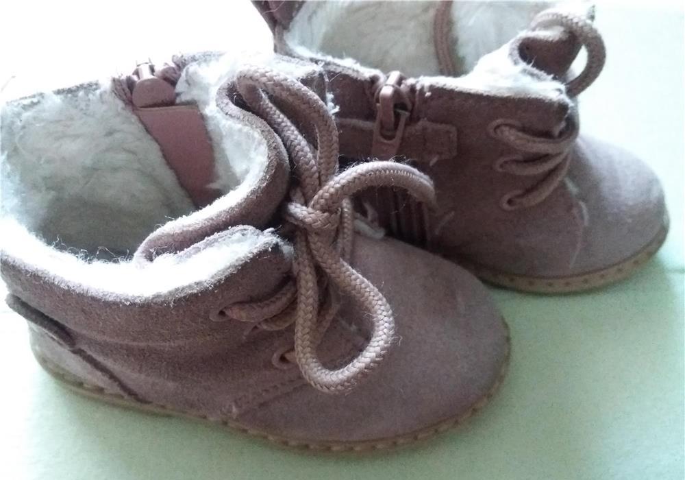 Vand ghete fetite, nr. 20-21, marca Reserved