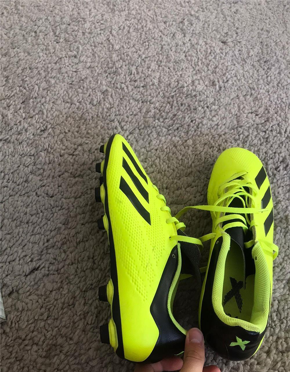 Vand ghete fotbal Adidas X 18.4