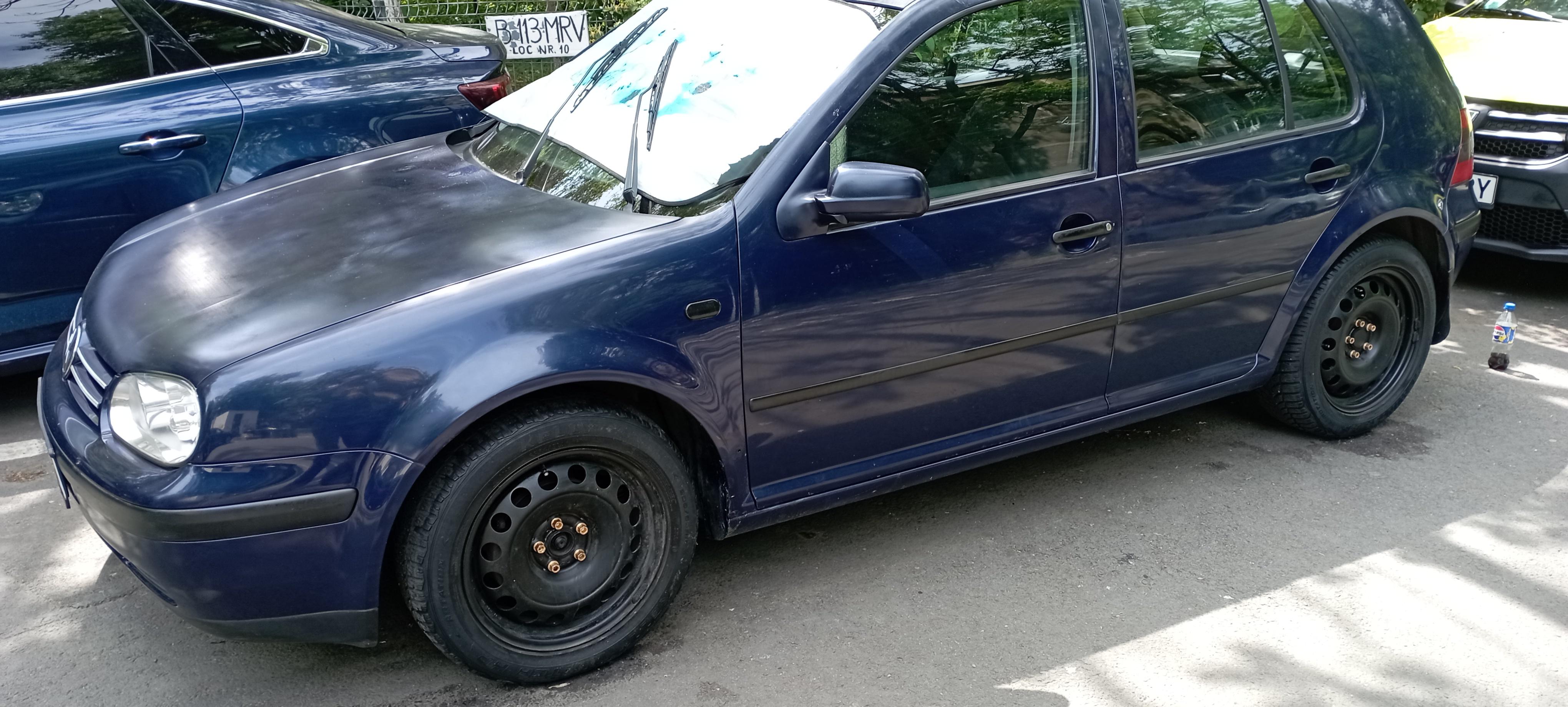 Vând Golf 4 Stare perfecta de funcționare în București