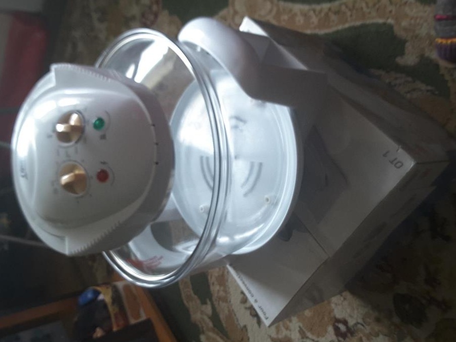 Vand gril electric cu halogen