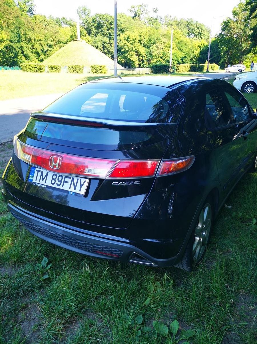 Vând Honda Civic 1.8 benzina, 140 cp, an 2008