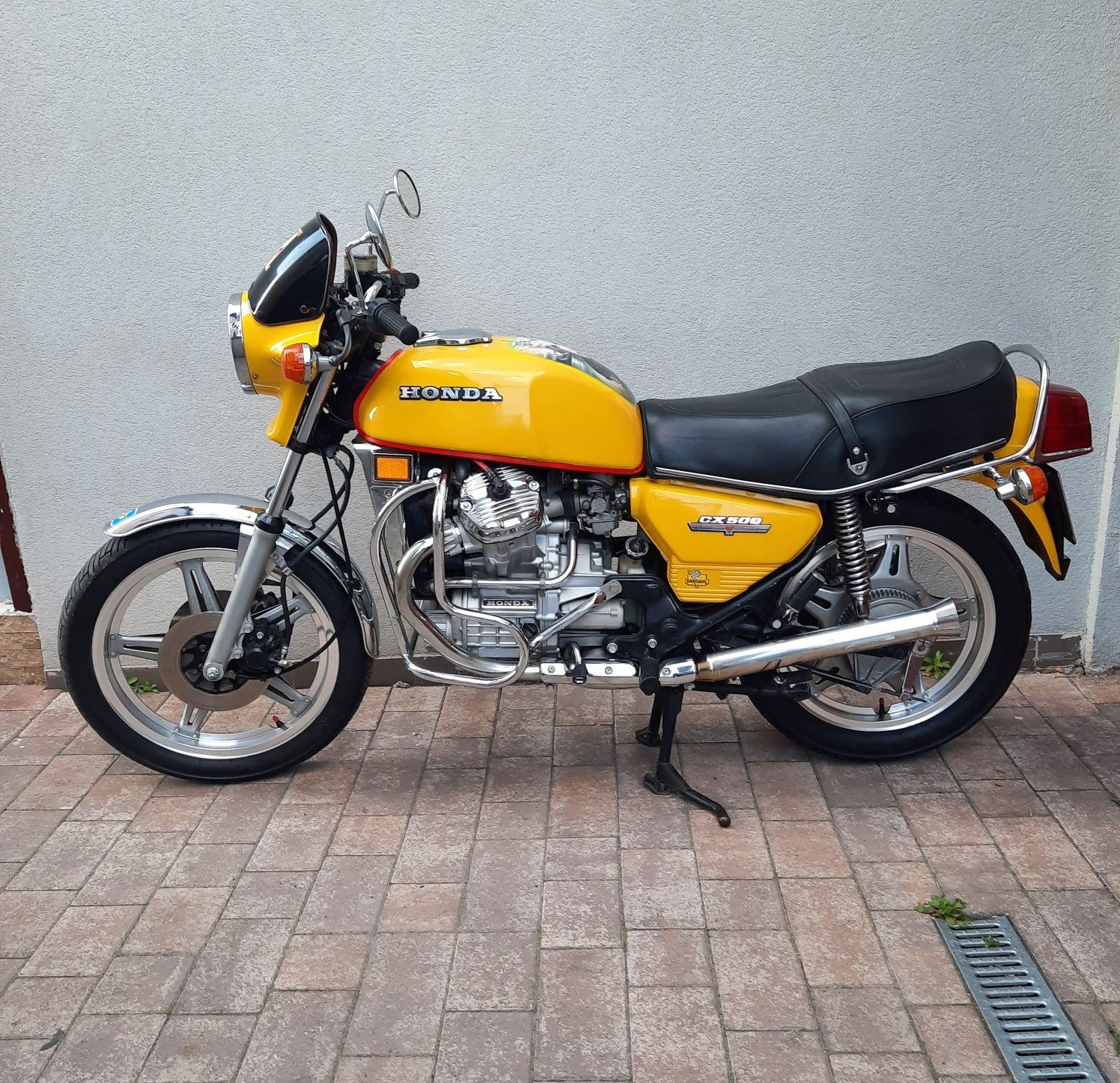 Vand Honda CX500 '80 - proiect Cafe Race