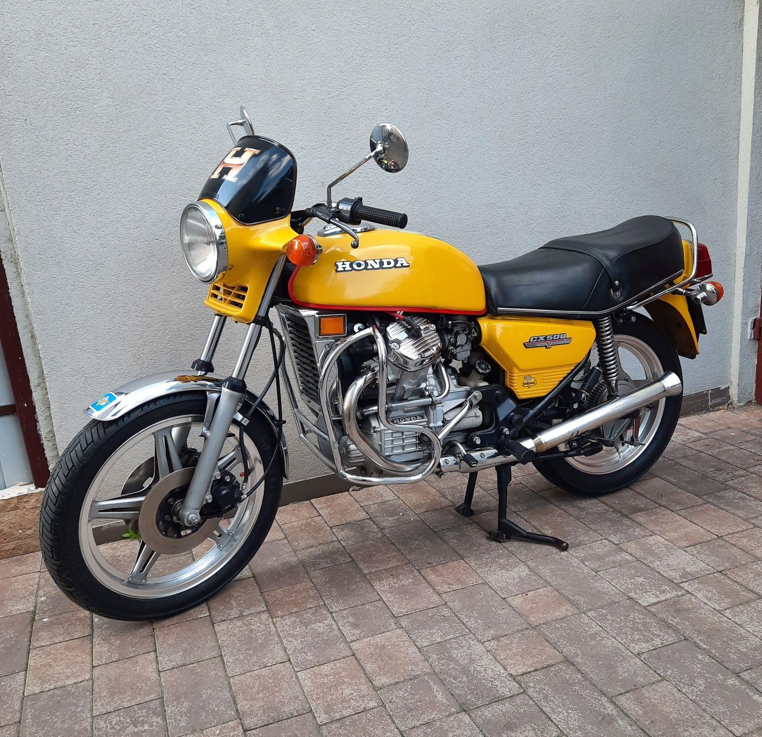 Vand Honda CX500 '80 - proiect Cafe Race
