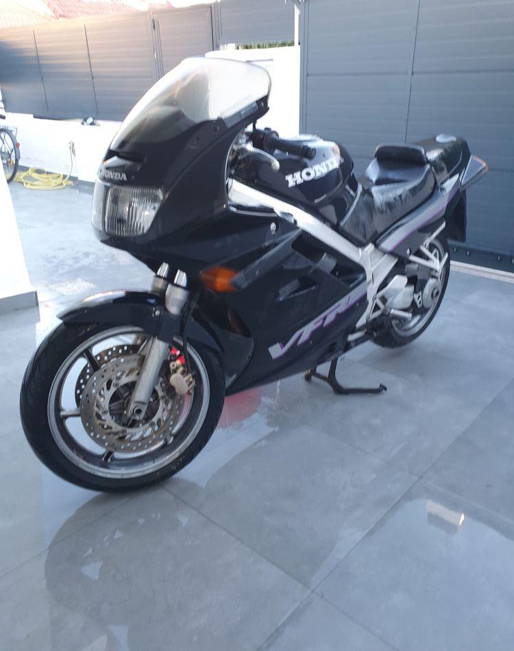Vand Honda VFR750