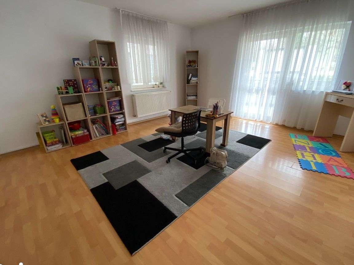 Vand / Inchiriez Spatiu Comercial / Casa Pitesti, 423 mp utili