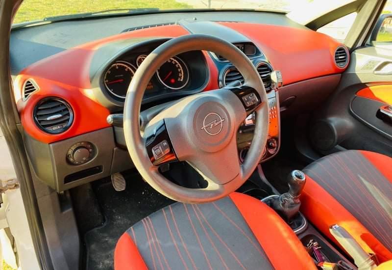 Vand Interior Opel Corsa D+Orice Piesa