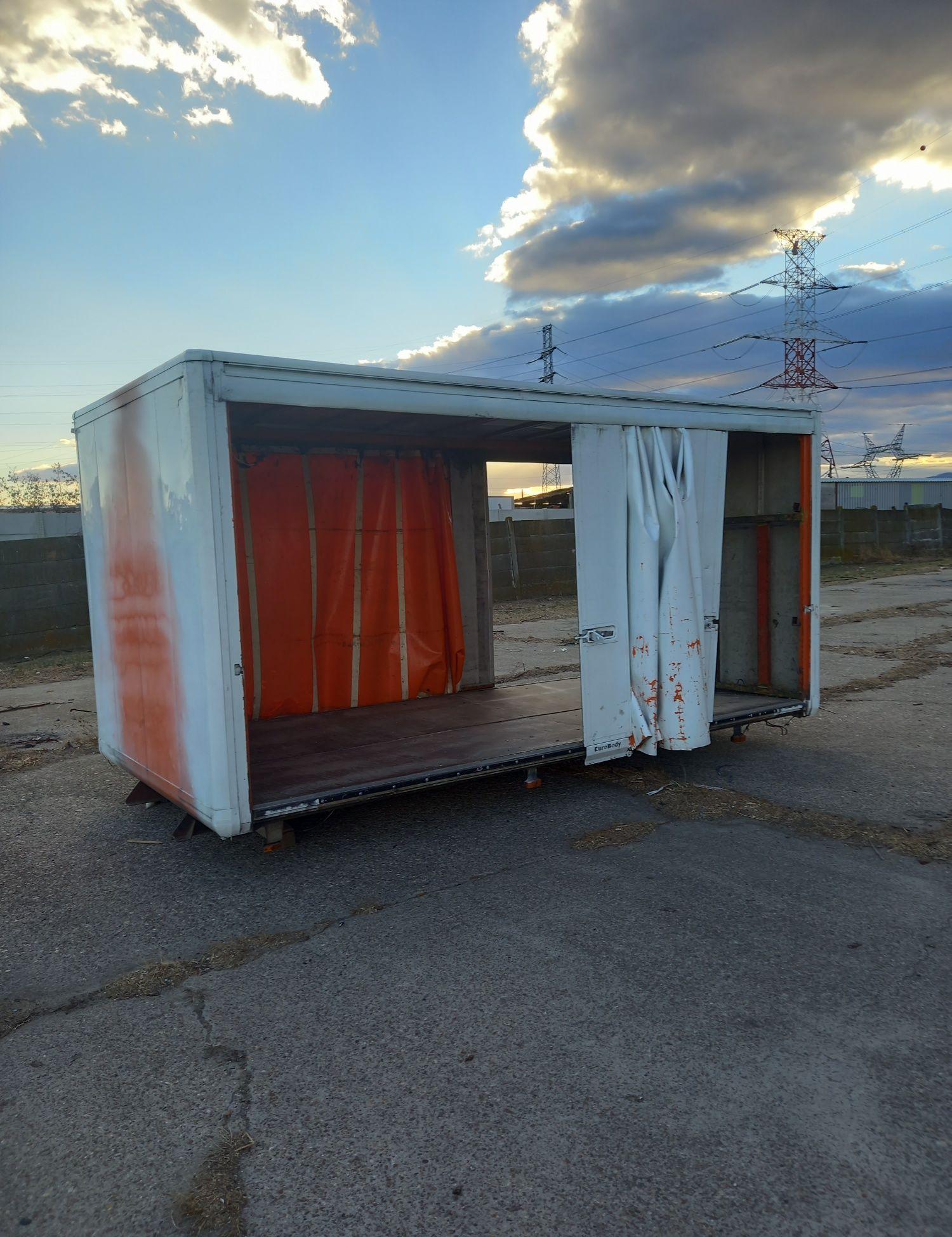 Vând iveco daily benă cu prelată pe role