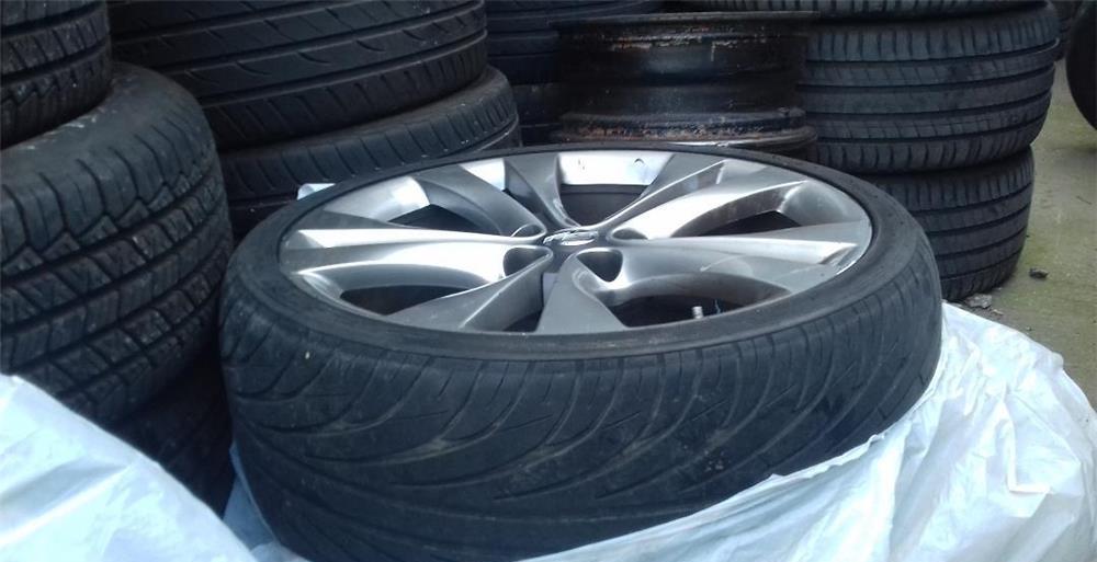 vand janta cu anvelope 20" opel orijinal