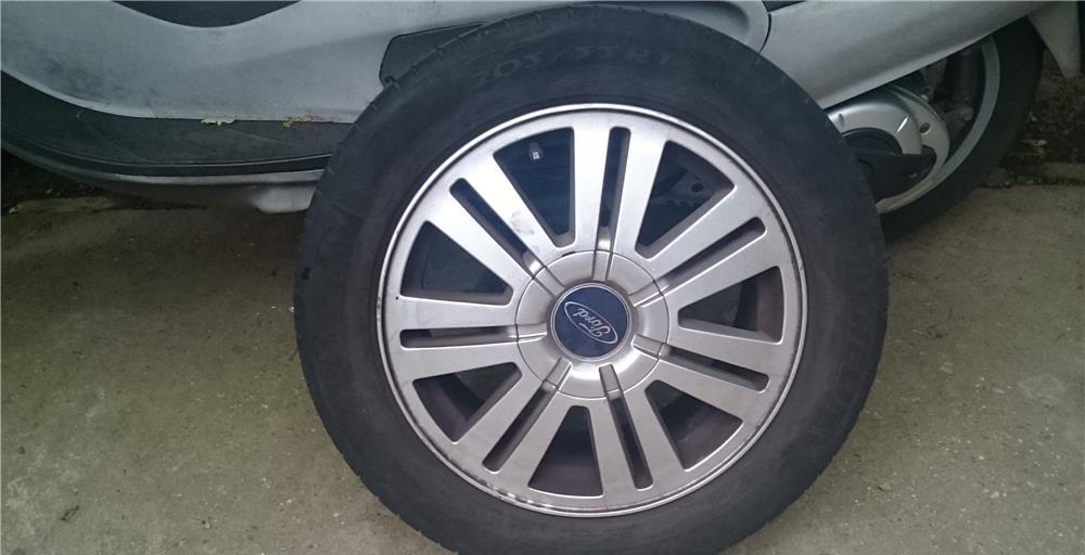 Vând jante aluminiu 205/55 R 16