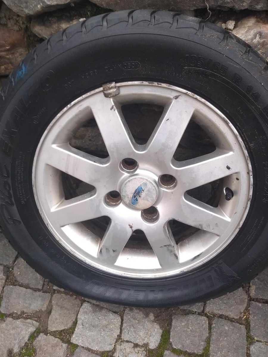 Vând jante Ford focus