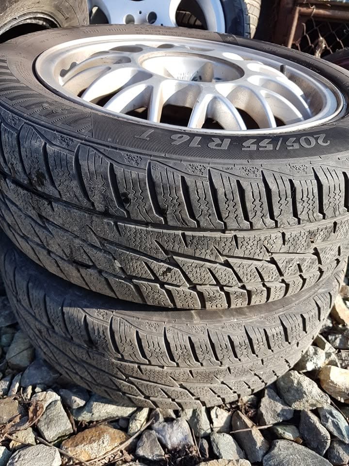 Vand jante originale 16 Skoda Octavia + anvelope iarna