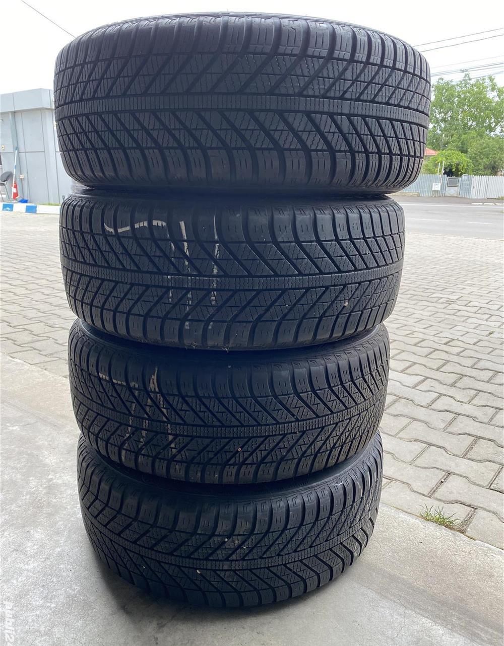 Vând jante originale Audi și cauciucuri