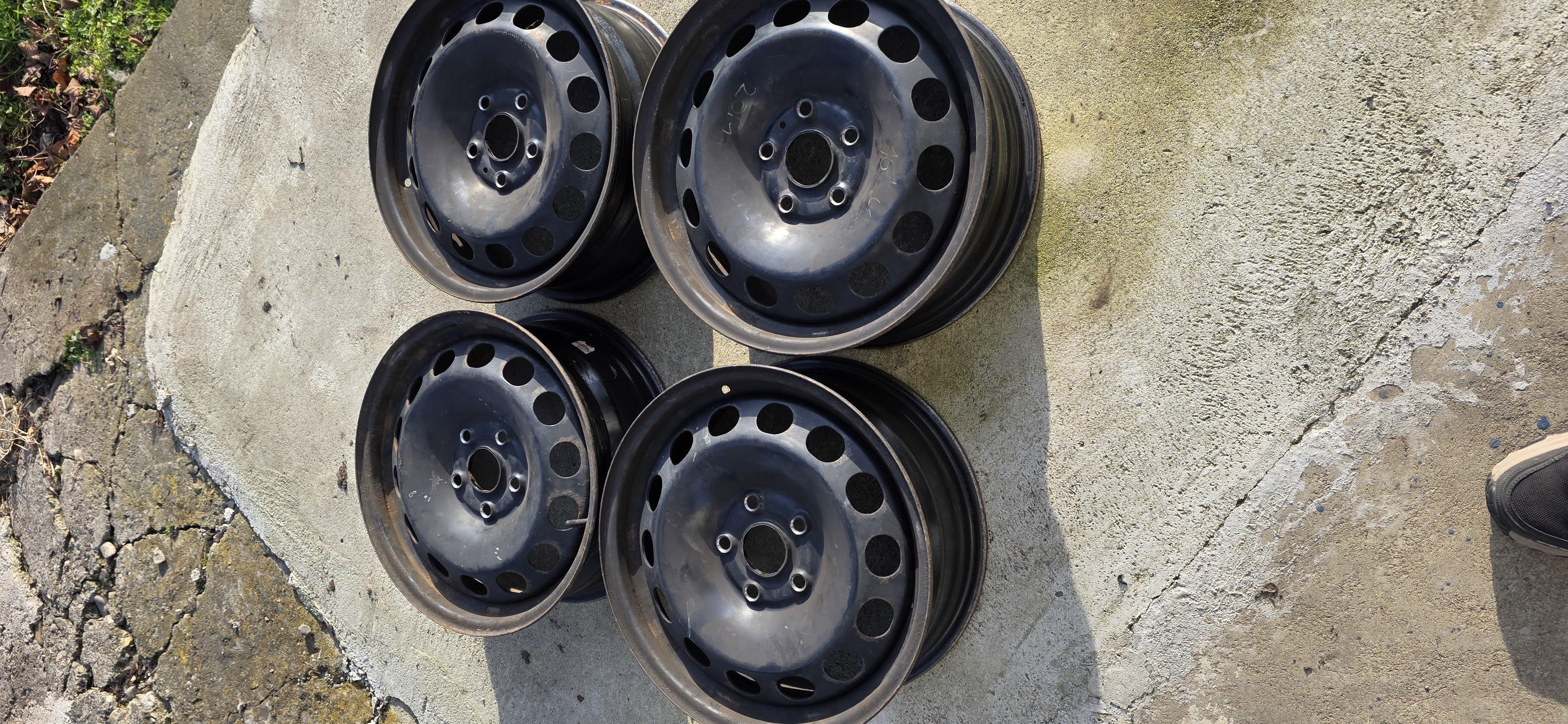 Vând jante oțel 5x112,16 inch Volkswagen SKODA Seat Audi