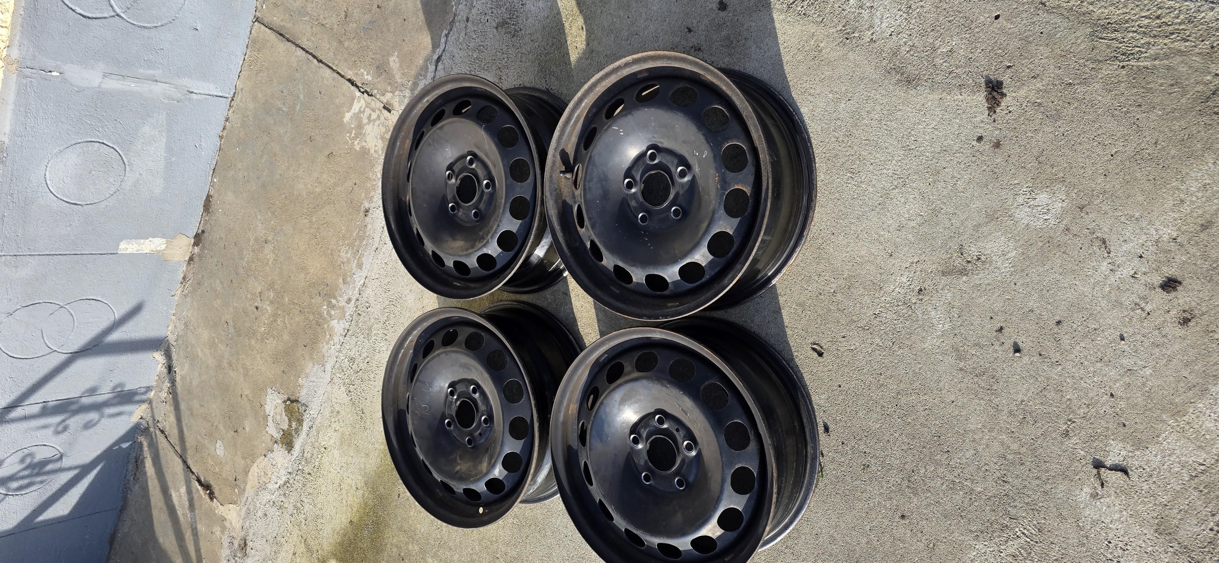 Vând jante oțel 5x112,16 inch Volkswagen SKODA Seat Audi