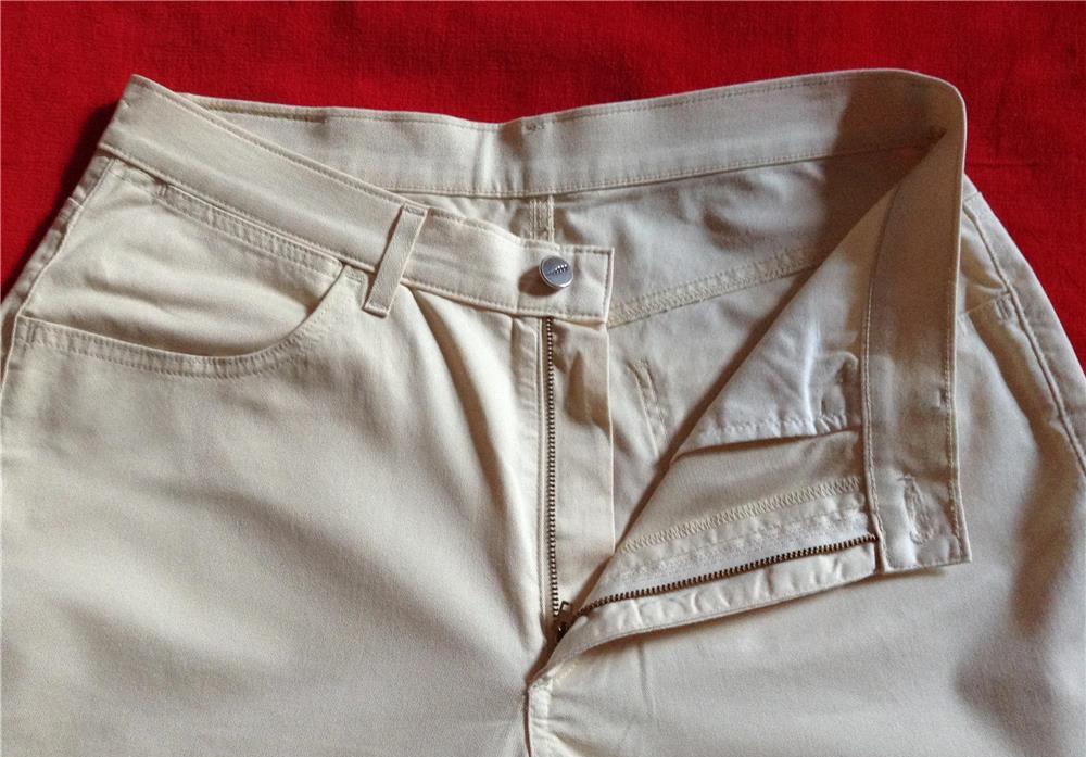 Vand jeans originali brand lux  JOOP    noi  / n e f o l o s i t i :)