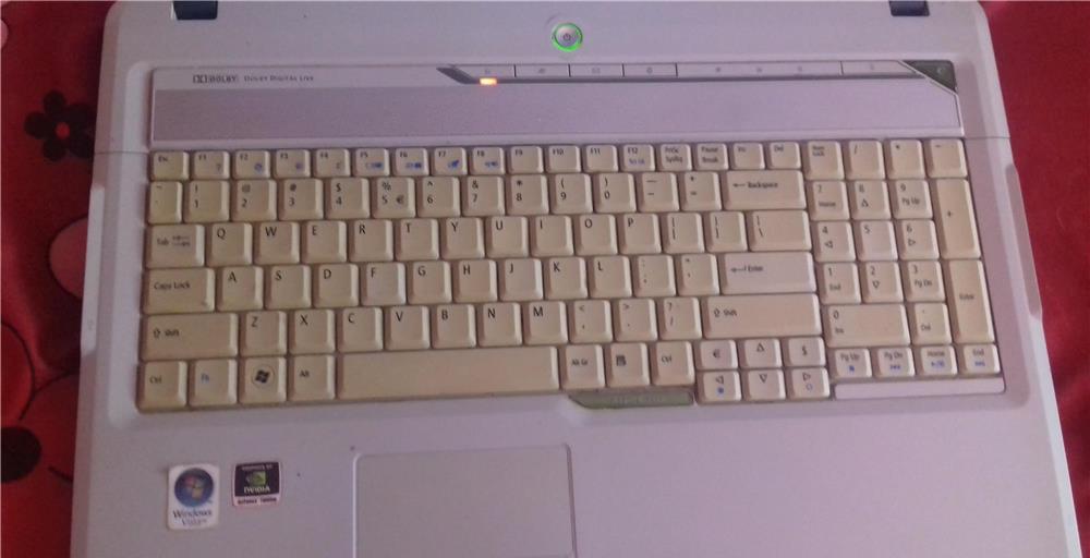 Vand laptop 17.1" Aspire 7520