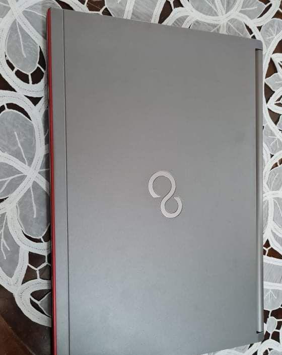 Vand Laptop