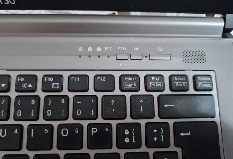 Vand Laptop