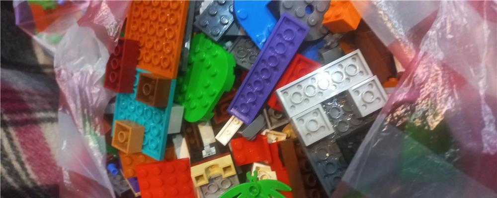 vand lego amestecat