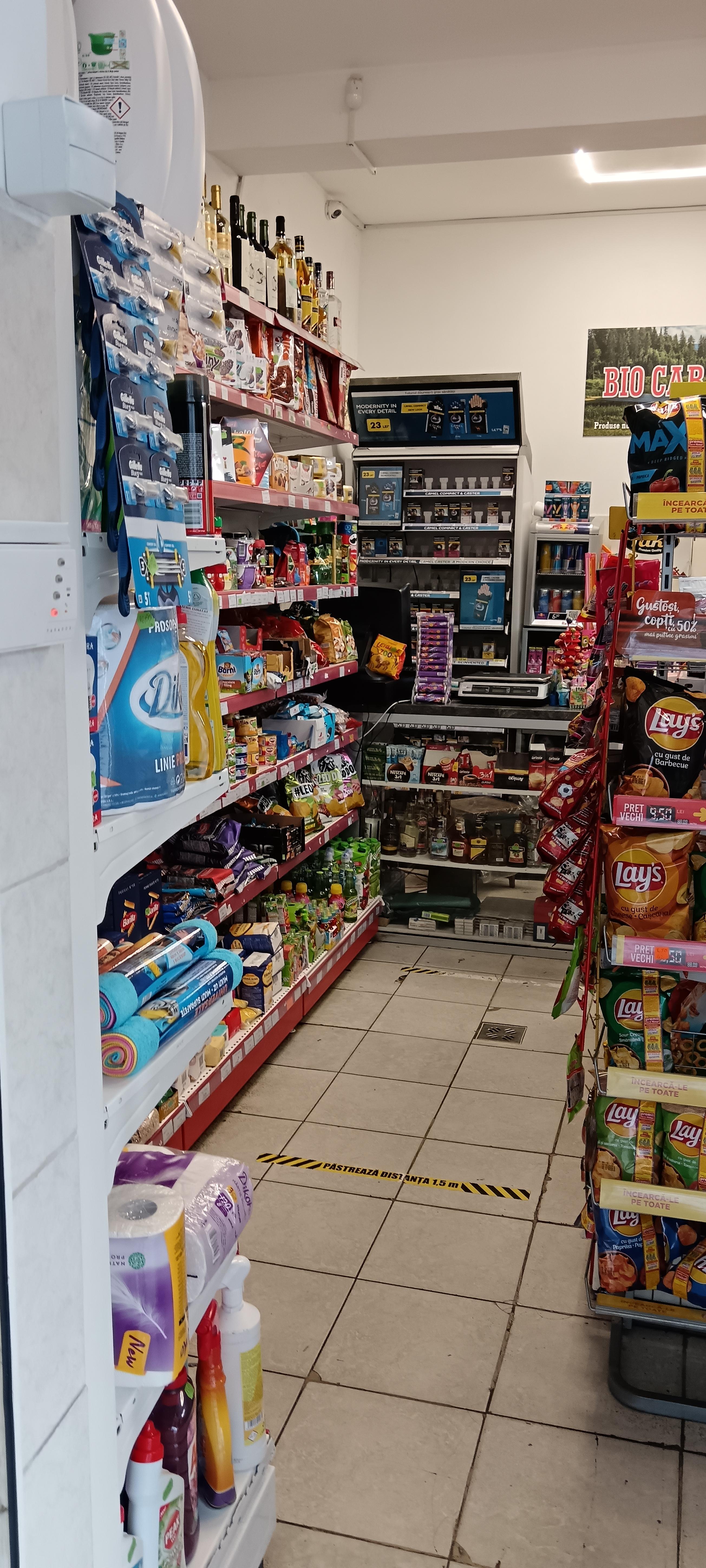 Vand magazin comercial