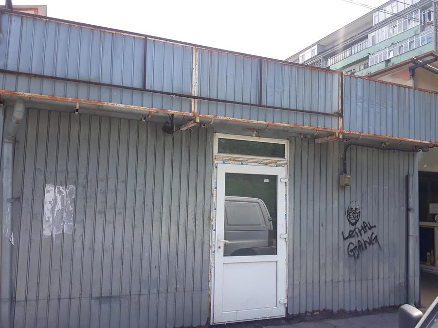 Vand magazin piața Nord