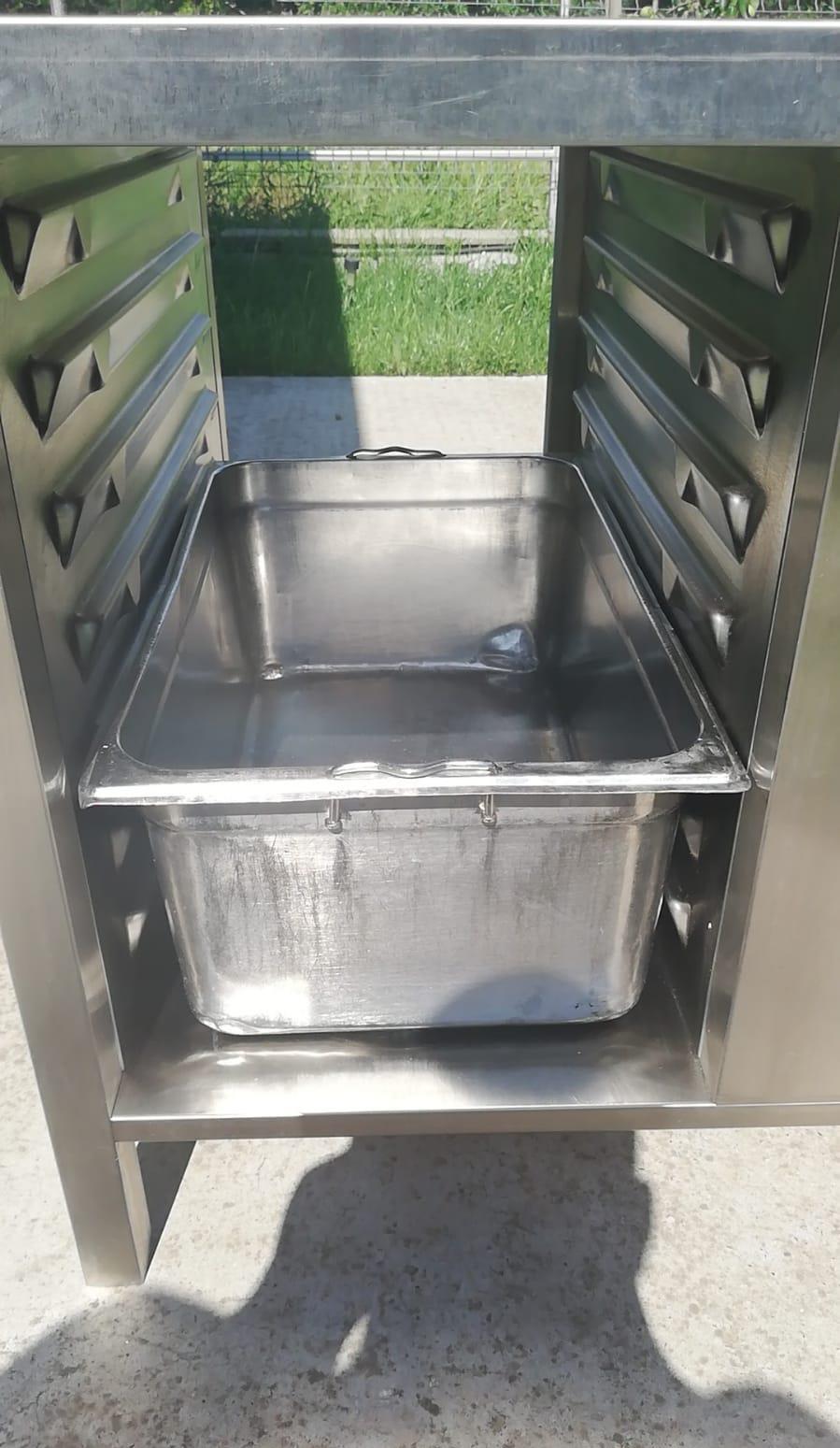 Vand masa din inox alimentar pentru fast food / street food / rulota