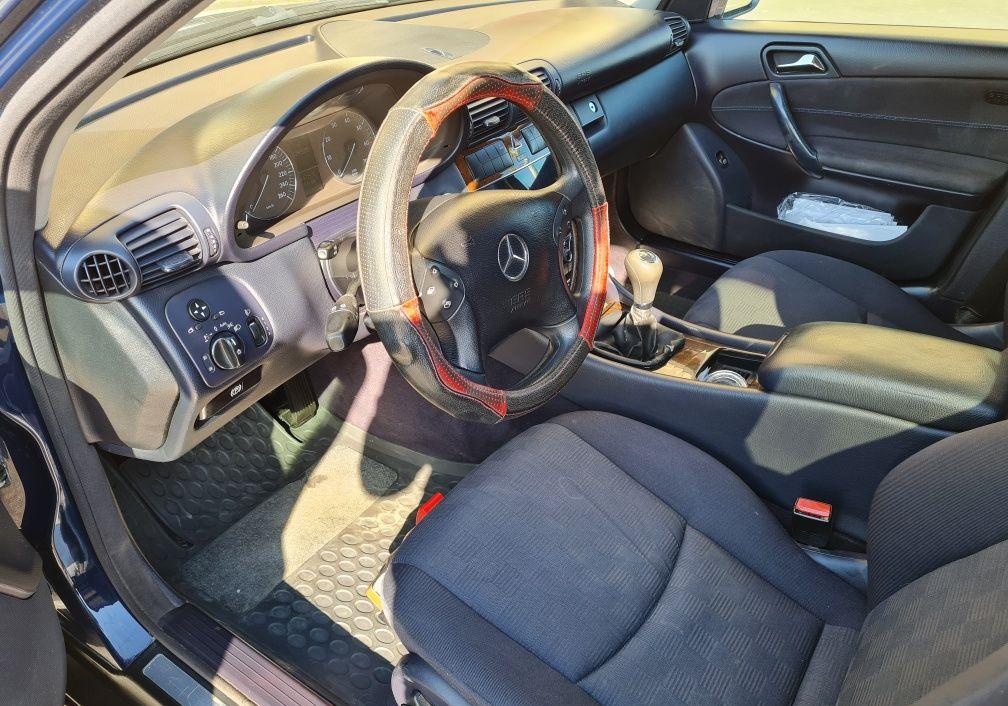 Vând Mercedes c class kompressor