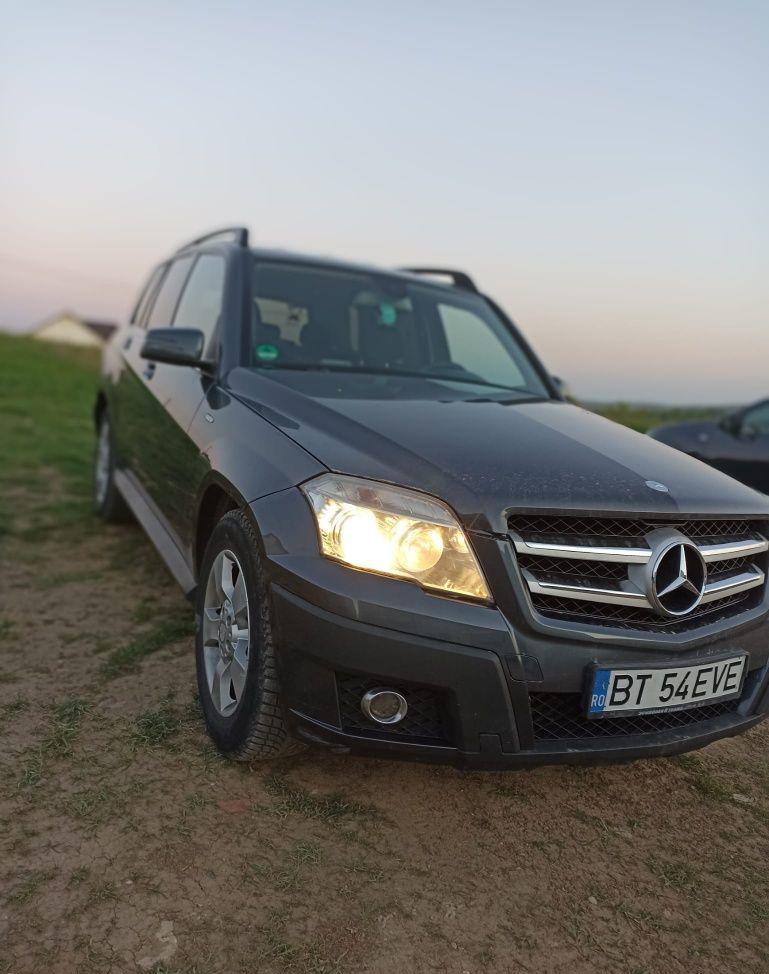 Vând Mercedes glk