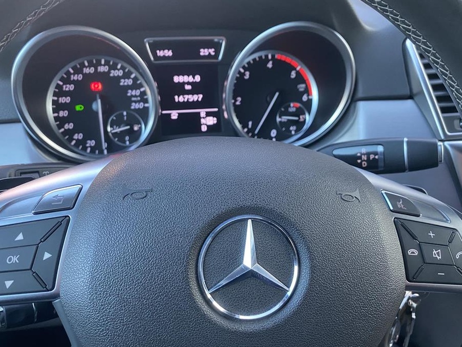 Vând Mercedes ML 350 Bluetec