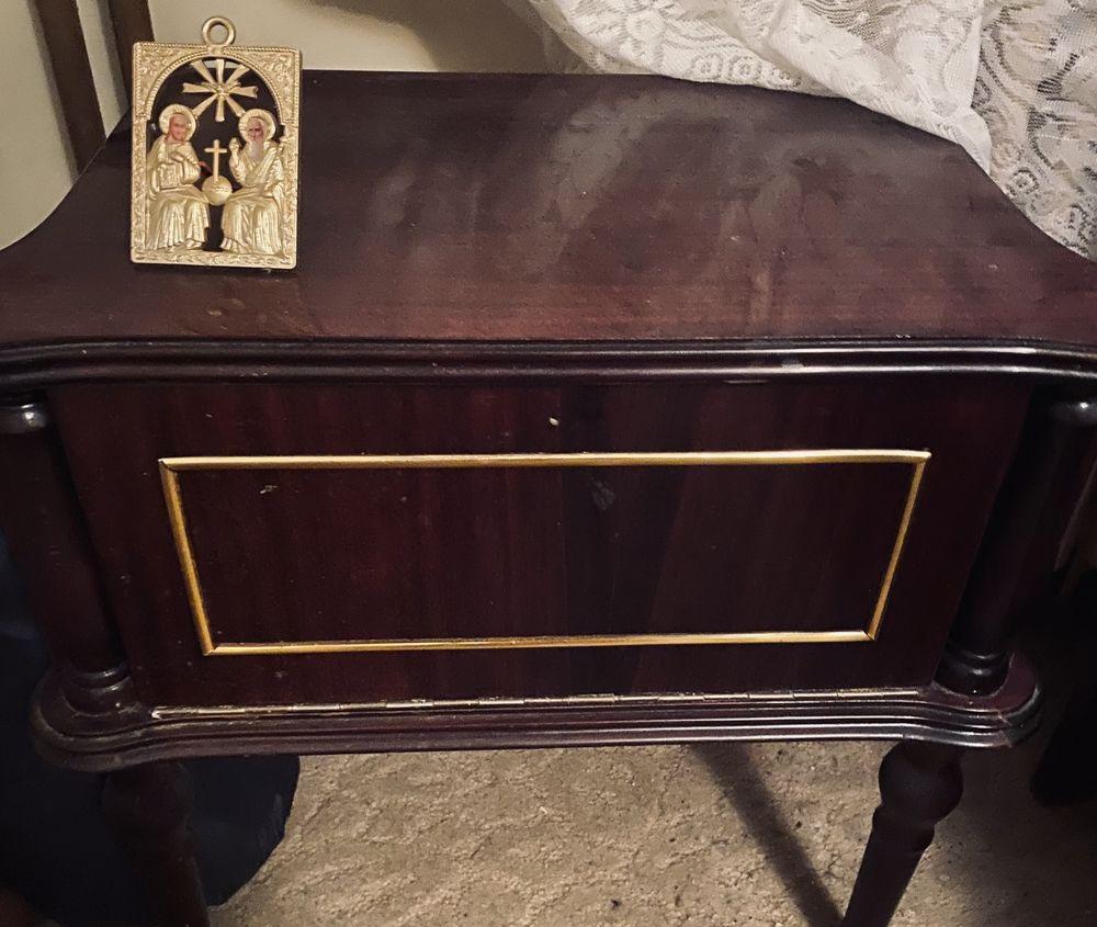 Vand mobila vintage