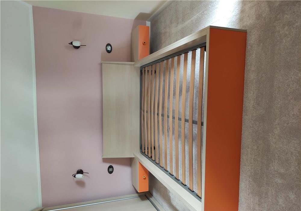 Vand mobilier dormitor