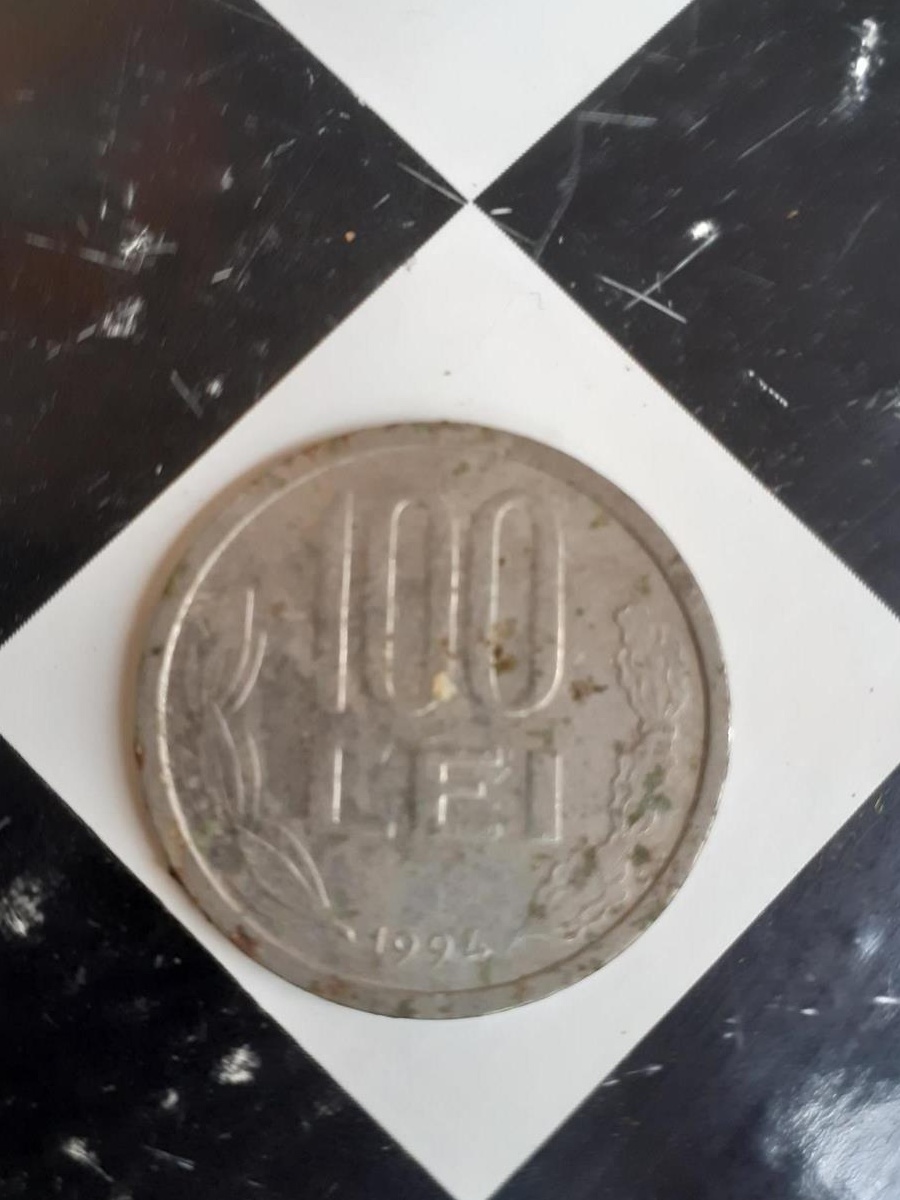 Vând moneda de 100 lei cu Mihai Viteazu