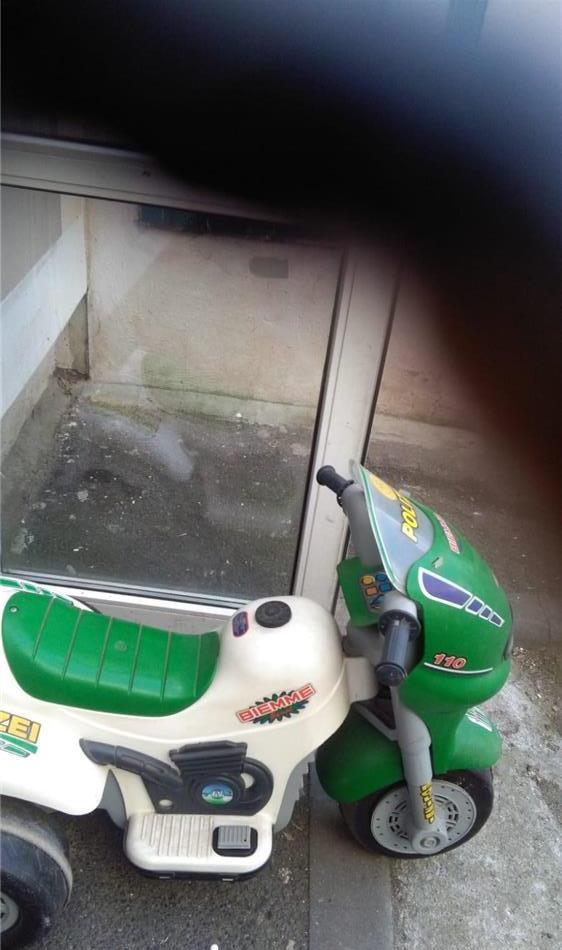 Vand motocicleta acumulator