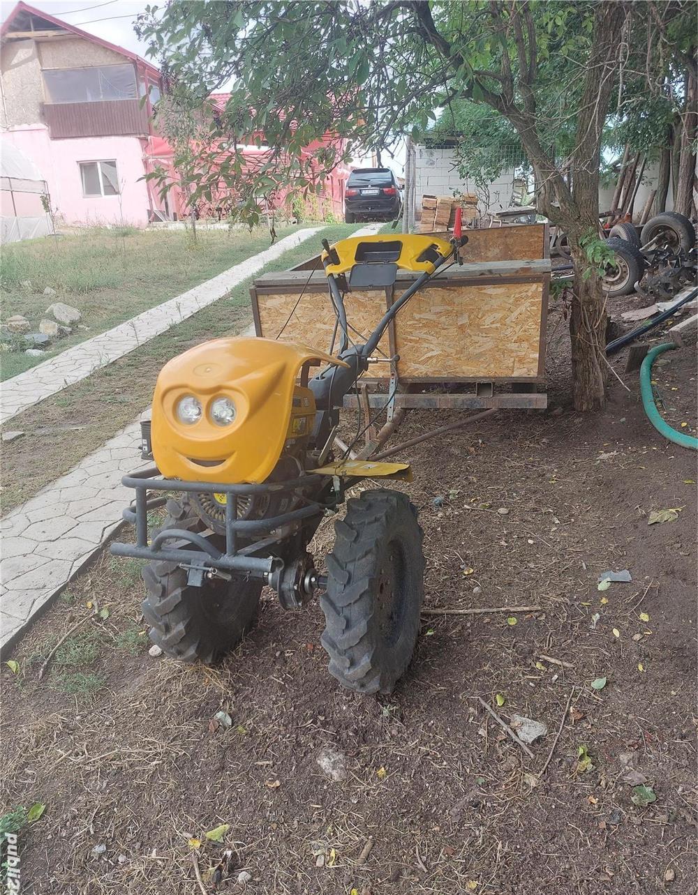vând Motocultor progarden 18 cp