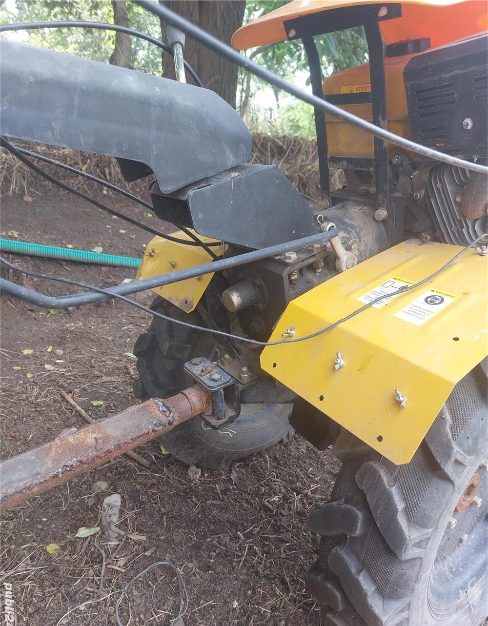 vând Motocultor progarden 18 cp