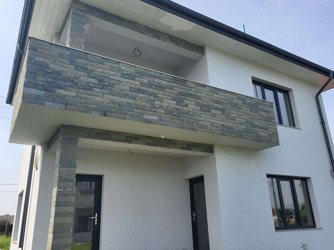 Vand o superba vila Mioveni